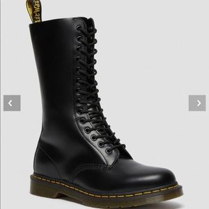 Dr Martens 1914 Smooth Leather Tall Boots